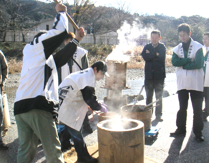 第１回餅つき大会