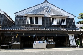 伊勢萬　内宮前酒造場